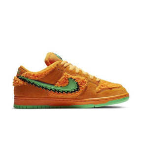 Nike SB Dunk Low "Grateful Dead Bears Orange Bear"