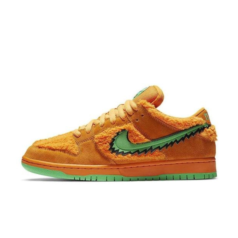 Nike SB Dunk Low "Grateful Dead Bears Orange Bear"