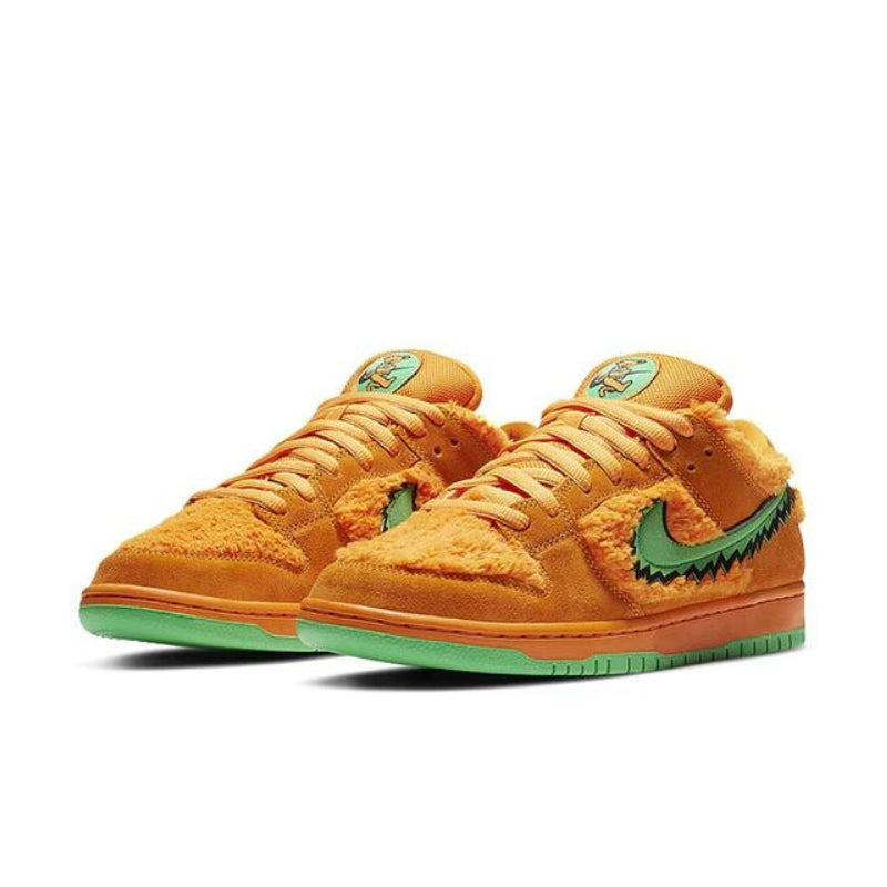 Nike SB Dunk Low "Grateful Dead Bears Orange Bear"