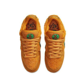 Nike SB Dunk Low "Grateful Dead Bears Orange Bear"