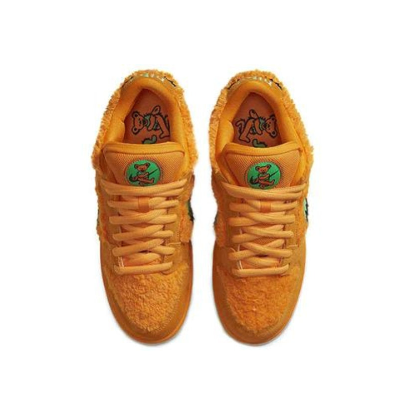 Nike SB Dunk Low "Grateful Dead Bears Orange Bear"
