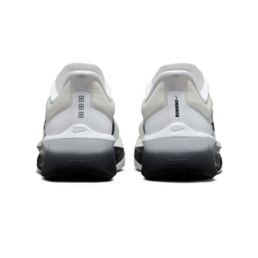 Nike Zoom Fly 6 - Branco e Preto