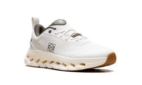 Cloudtilt 2 "LOEWE White Khaki"