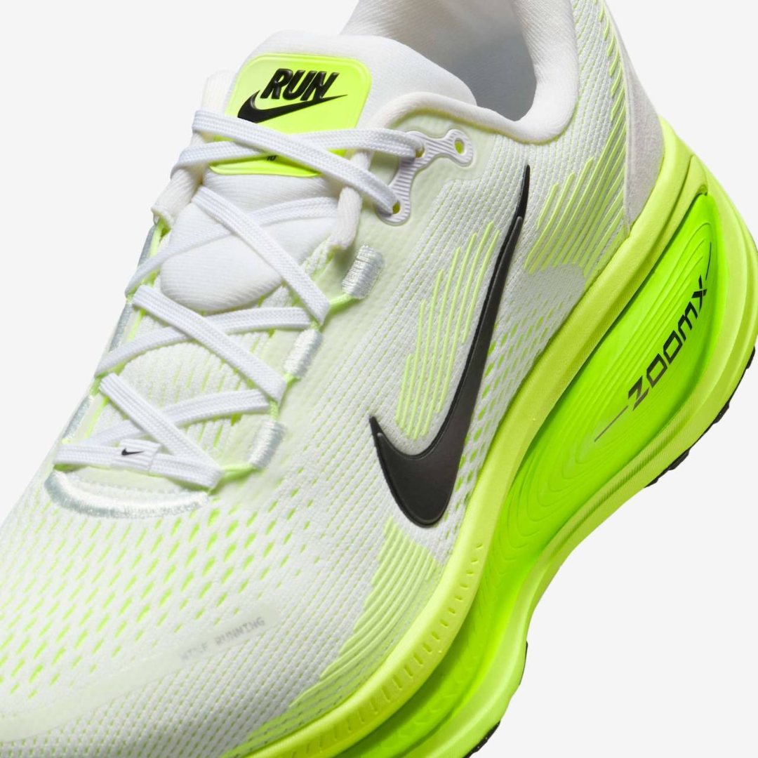 Nike Vomero 18 - Branco/Verde