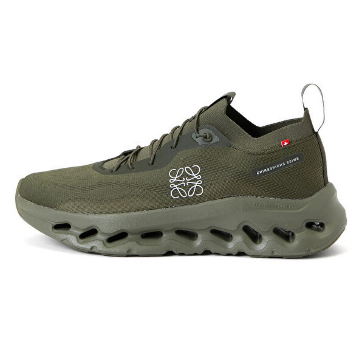 On Running Loewe  " Khaki "