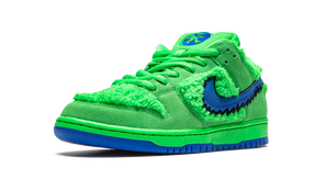 Nike SB Dunk Low "Grateful Dead - Green Bear"