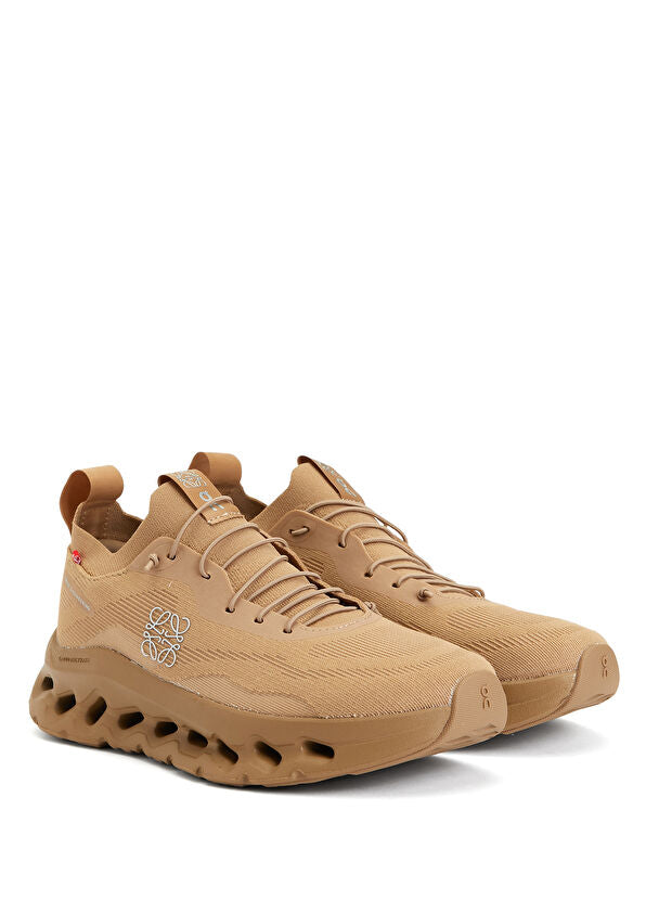 On Running Loewe  " Dark Brown "